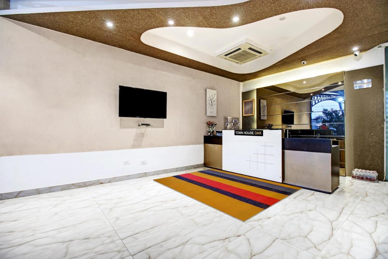 Hotel Vrindavan Sultānpur Exterior foto