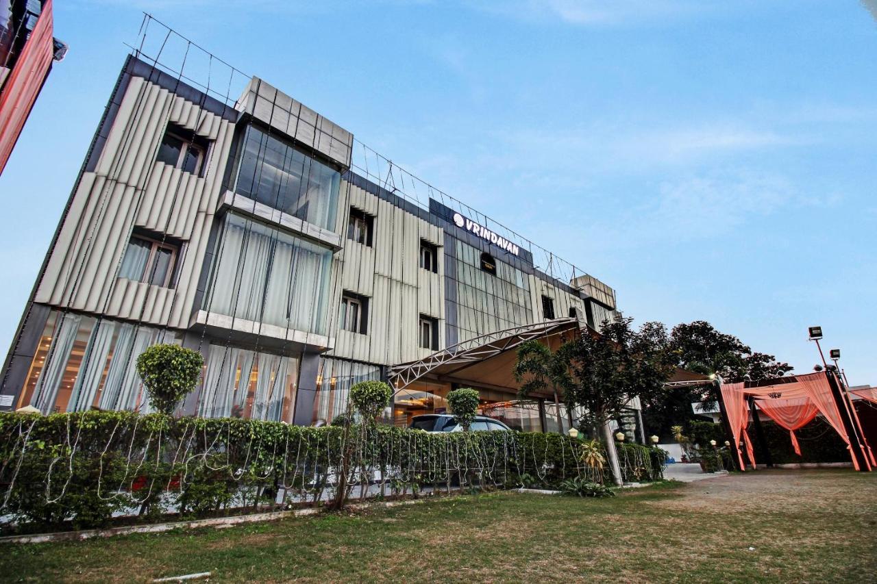 Hotel Vrindavan Sultānpur Exterior foto