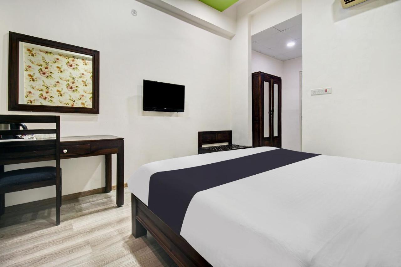 Hotel Vrindavan Sultānpur Exterior foto