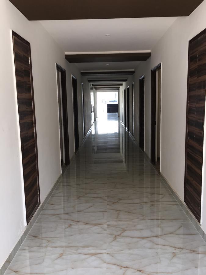 Hotel Vrindavan Sultānpur Exterior foto